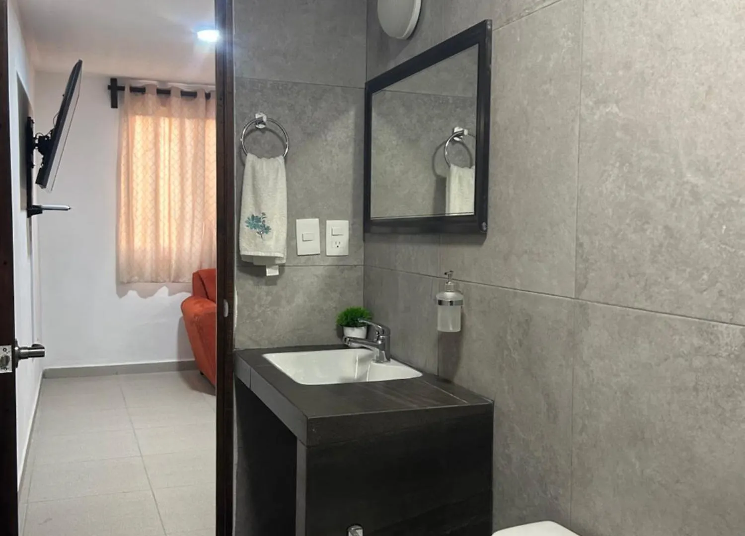 Departamento Moderno En كانكون